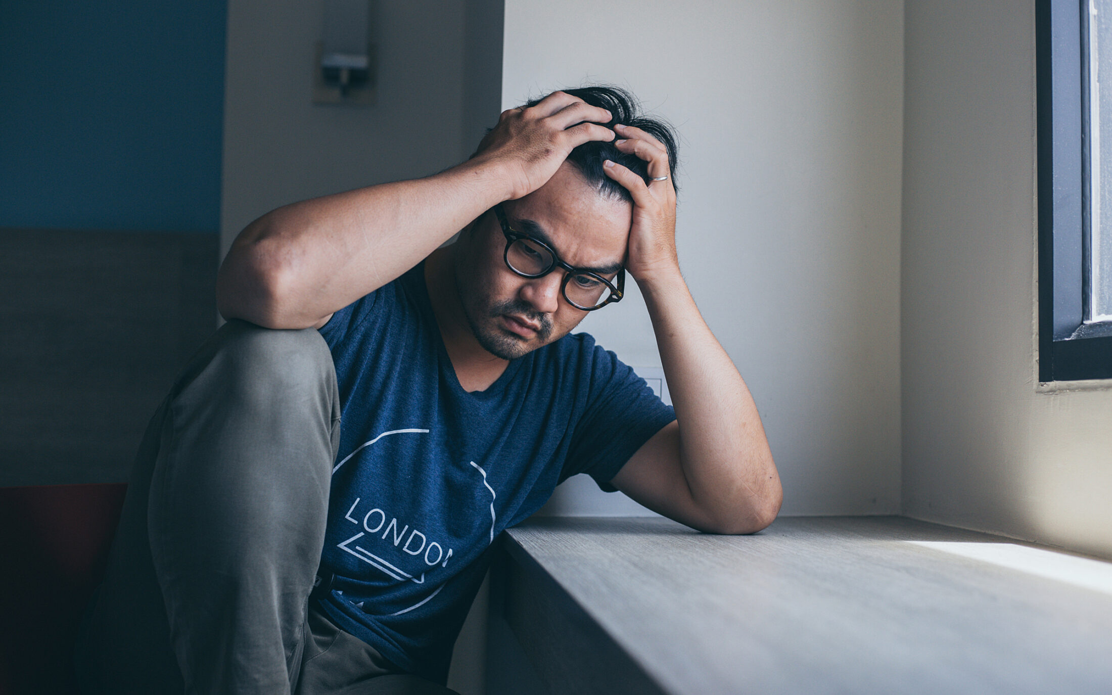 Domestic abuse edistrressed young man mental wellbeing 1752105878