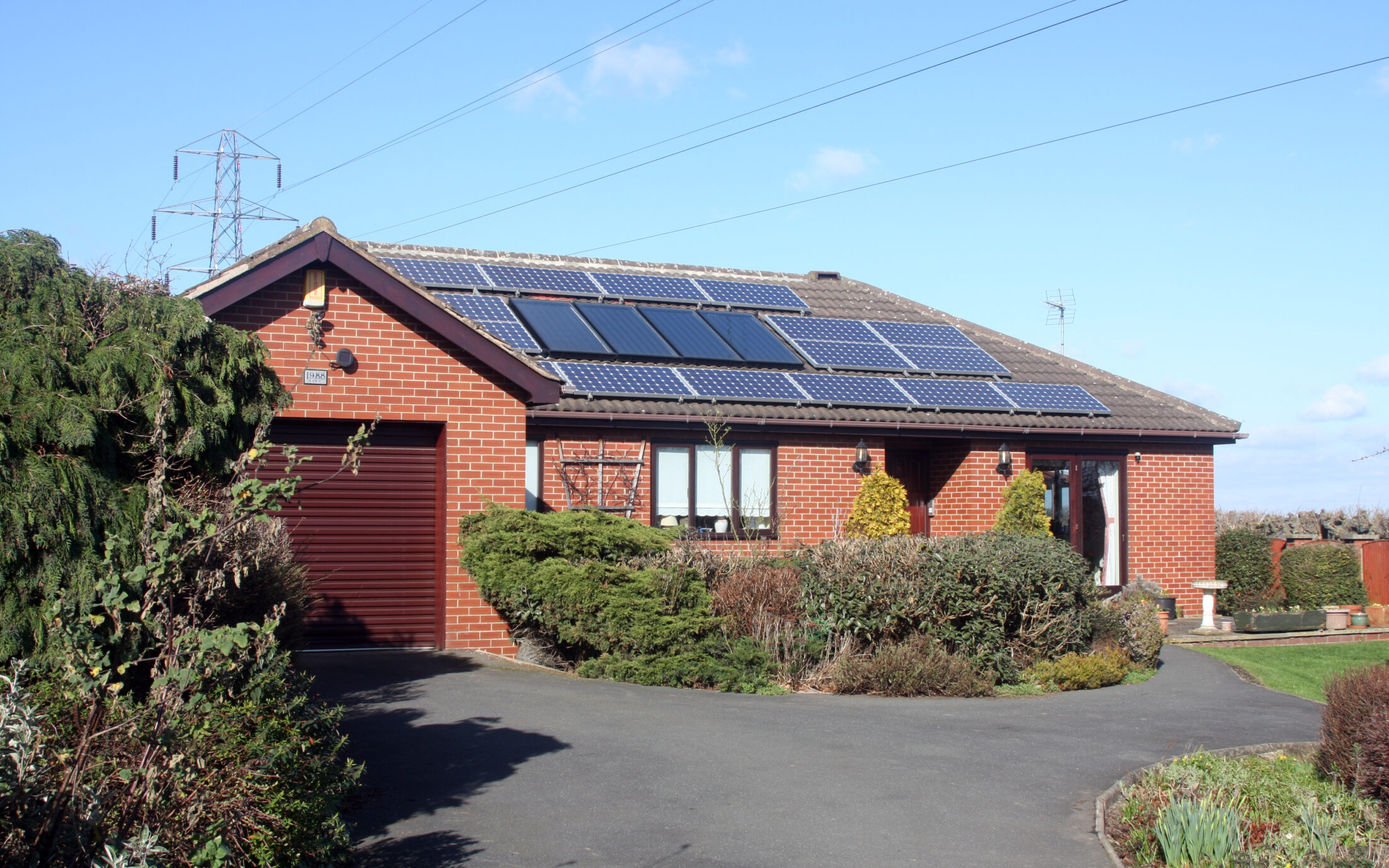 Lincoln green solicitors mis sold solar panels 96859441